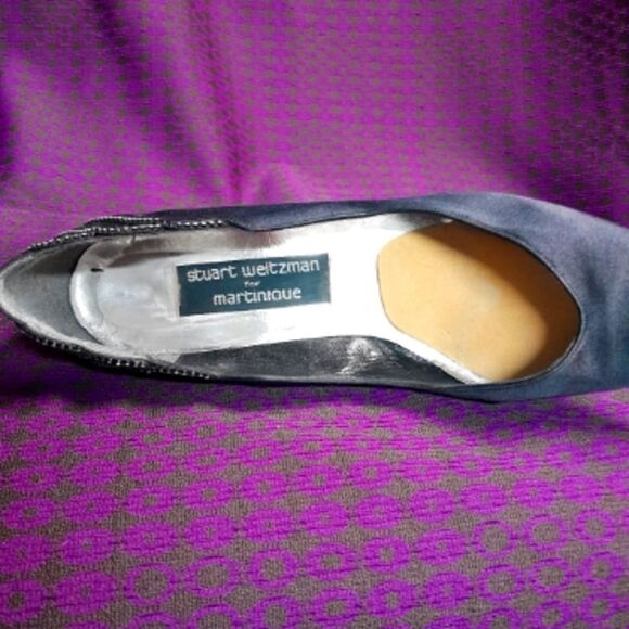 🤠Stuart Weltzman for Martinique Leather Sole Embellished 2 1/2" Heels Size 9 - Picture 3 of 5